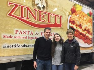 Picture of Zinetti Family at Cloverdale Christmas Hamper Delivery